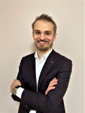 Alexander Kharitonov